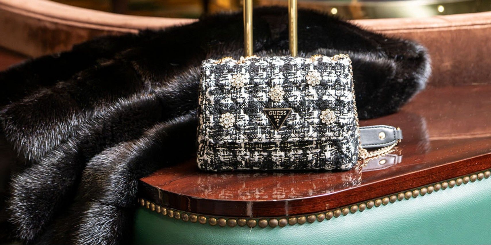 Utilize para ver mais