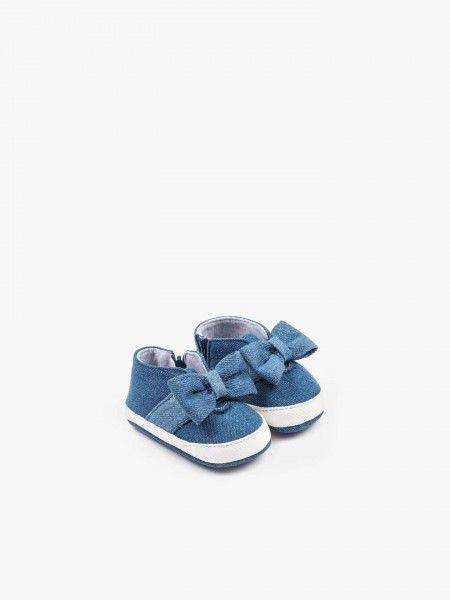 Sapatilha com la�o