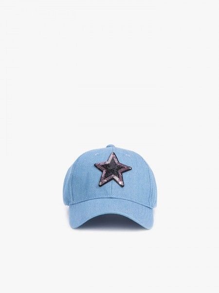 Bon� com lantejoulas