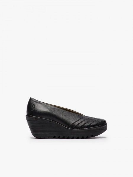 Sapatos sola compensada