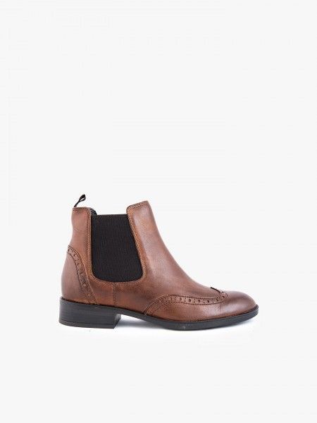 Botins brogue