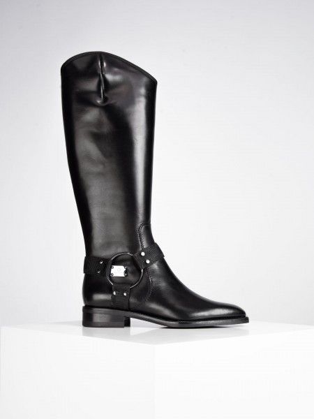 Botas com aplica��o