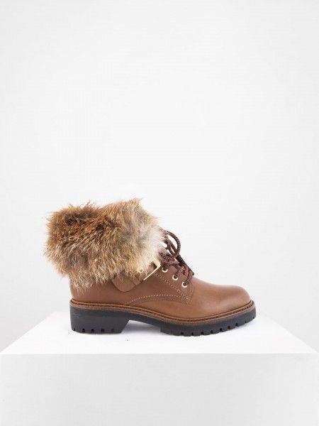 Botins com efeito de pelo