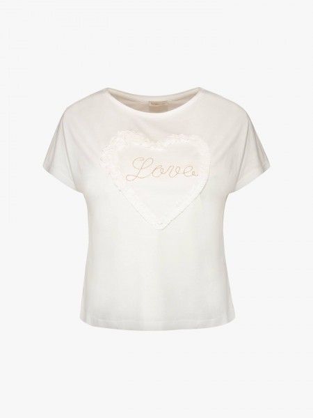 T-shirt com aplica��es