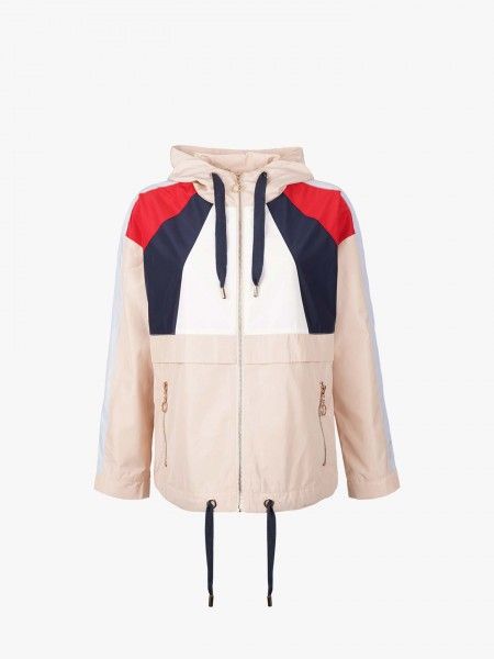 Parka com capuz Parka com capuz