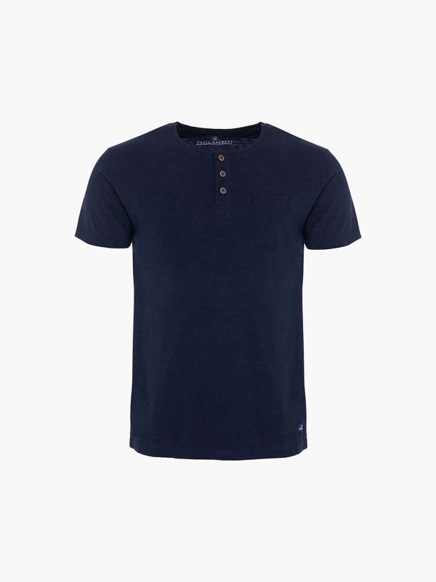T-shirt com bolso