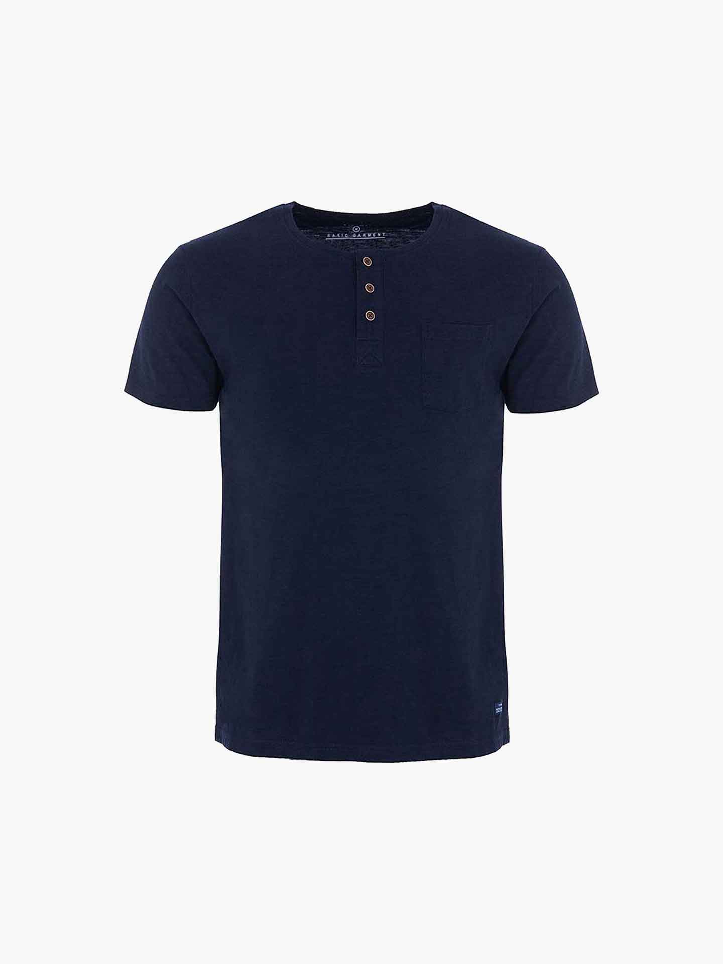 T-shirt com bolso