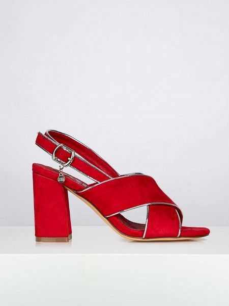 Sand�lias salto largo