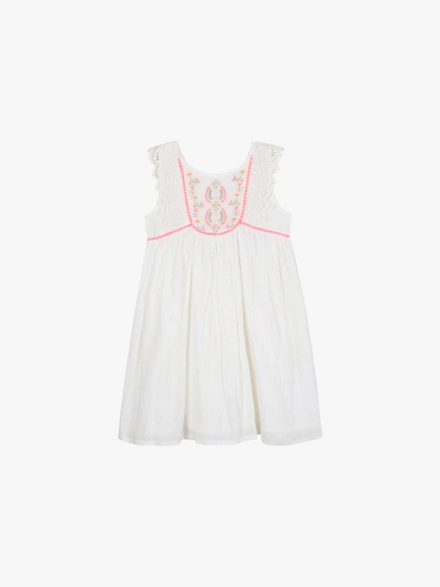 Vestido bordado