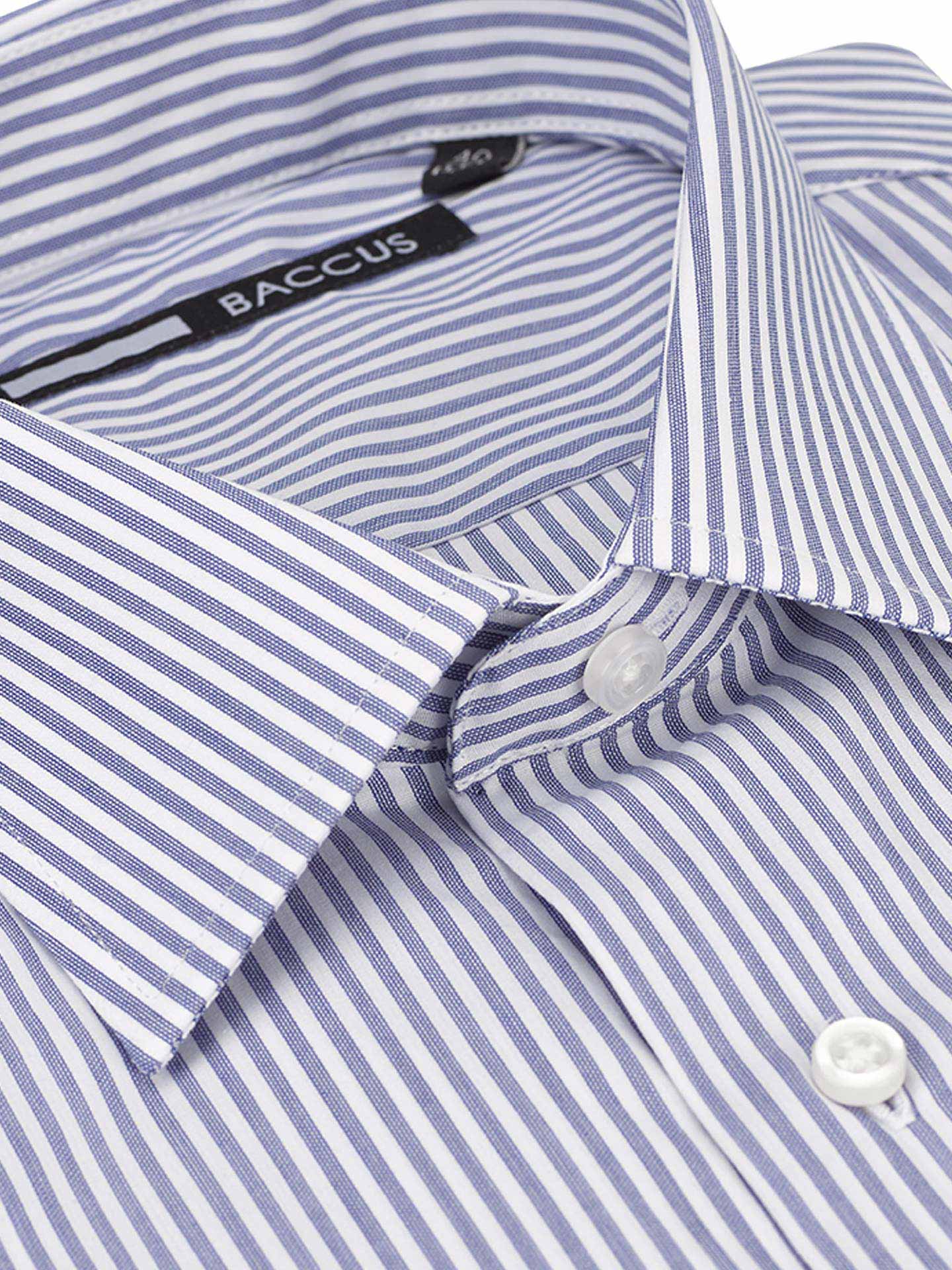 Camisa às Riscas Regular Fit