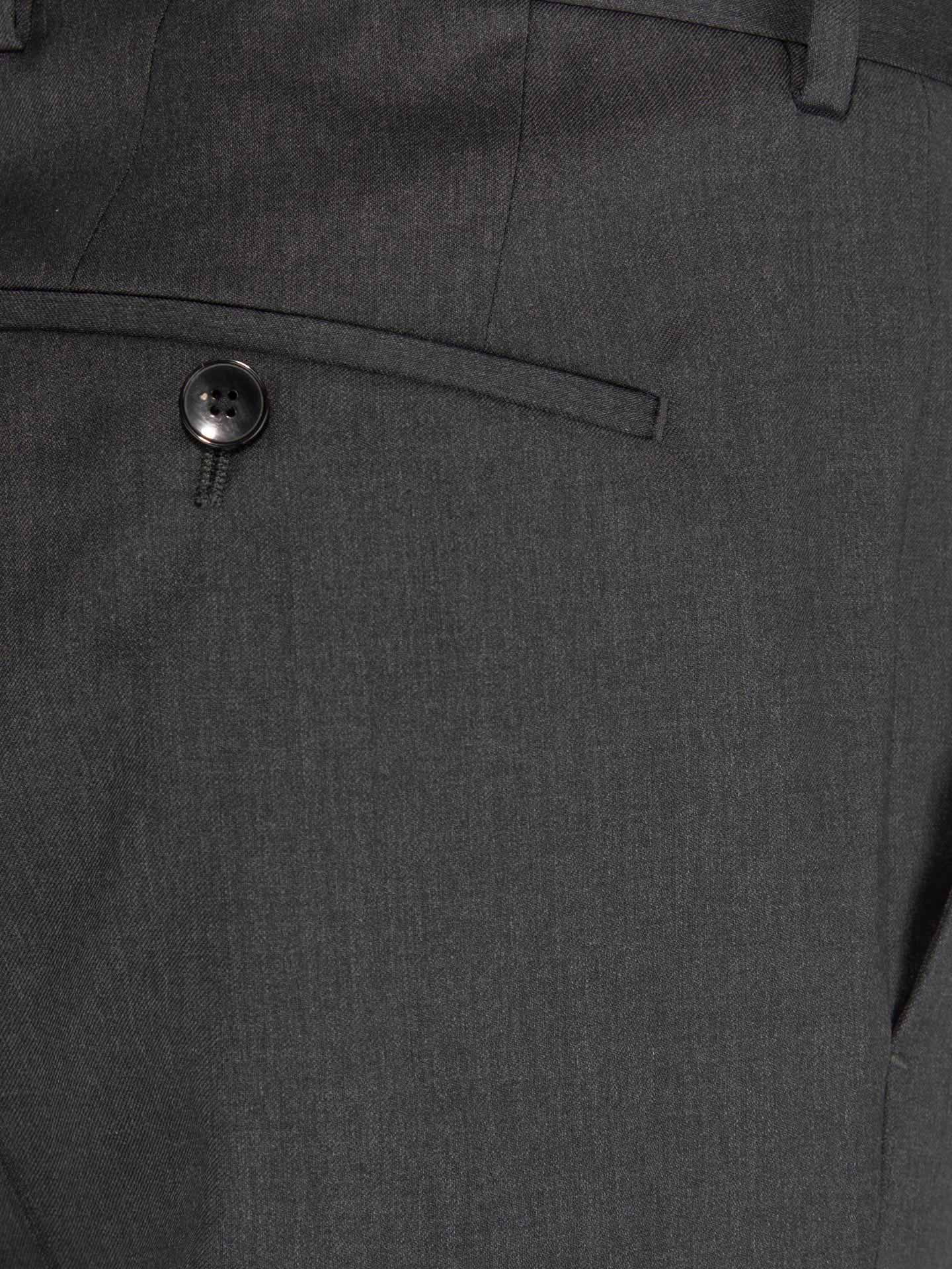 Calça de fato