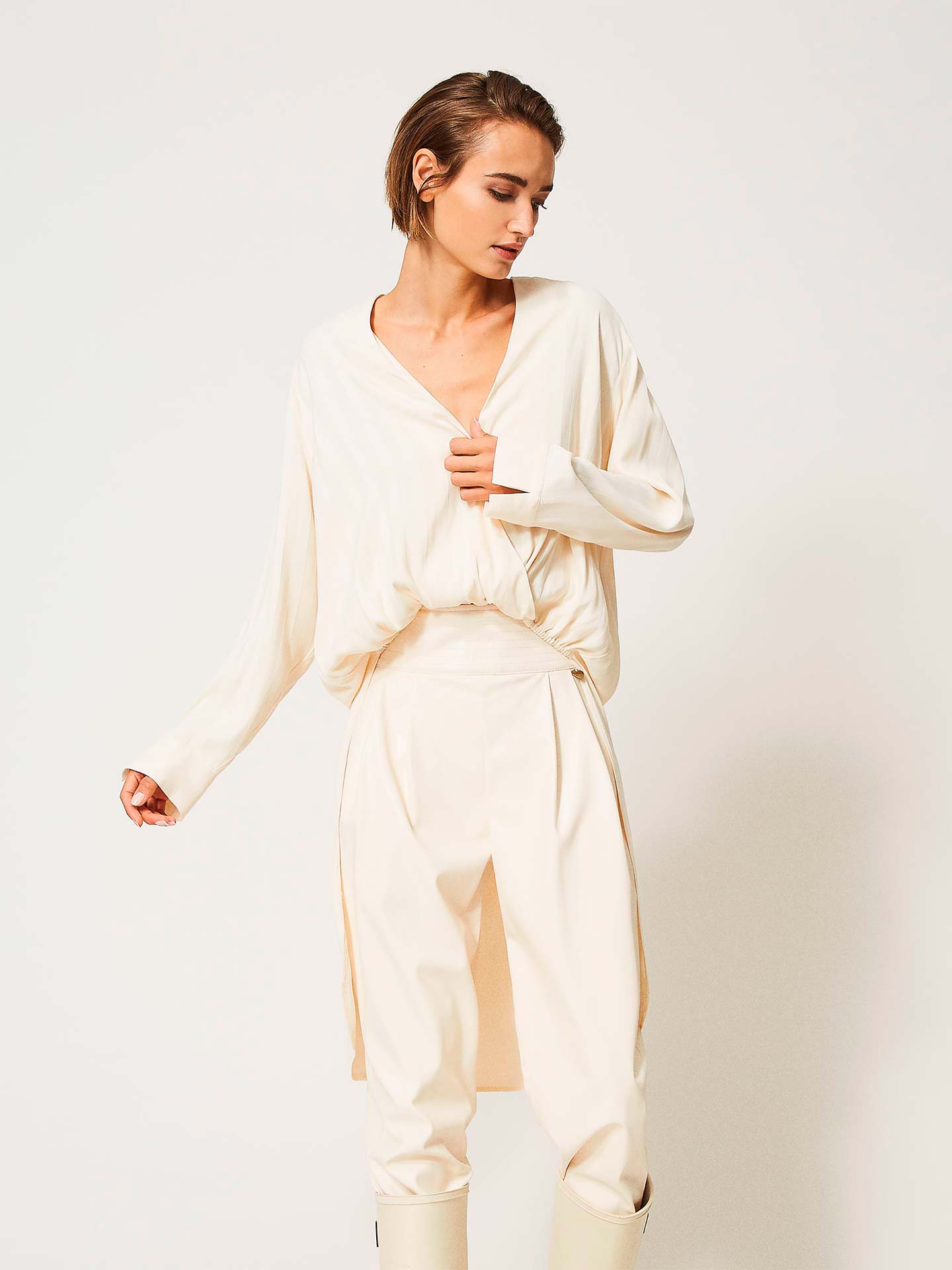 Blusa Assimtrica