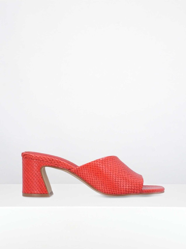 Sandálias Slip-On