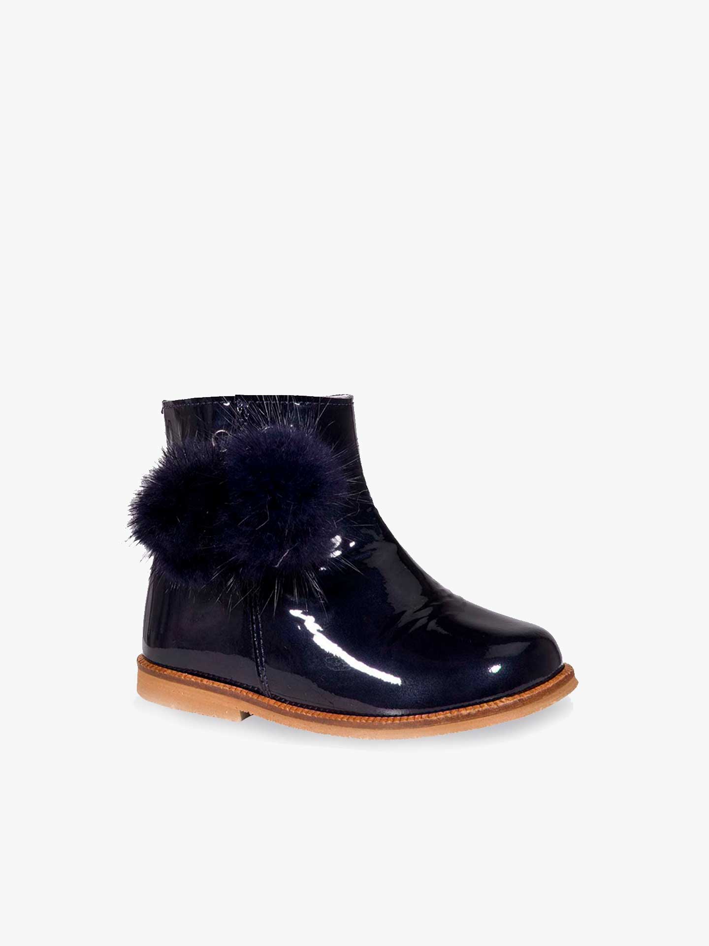 Botins com Pompons