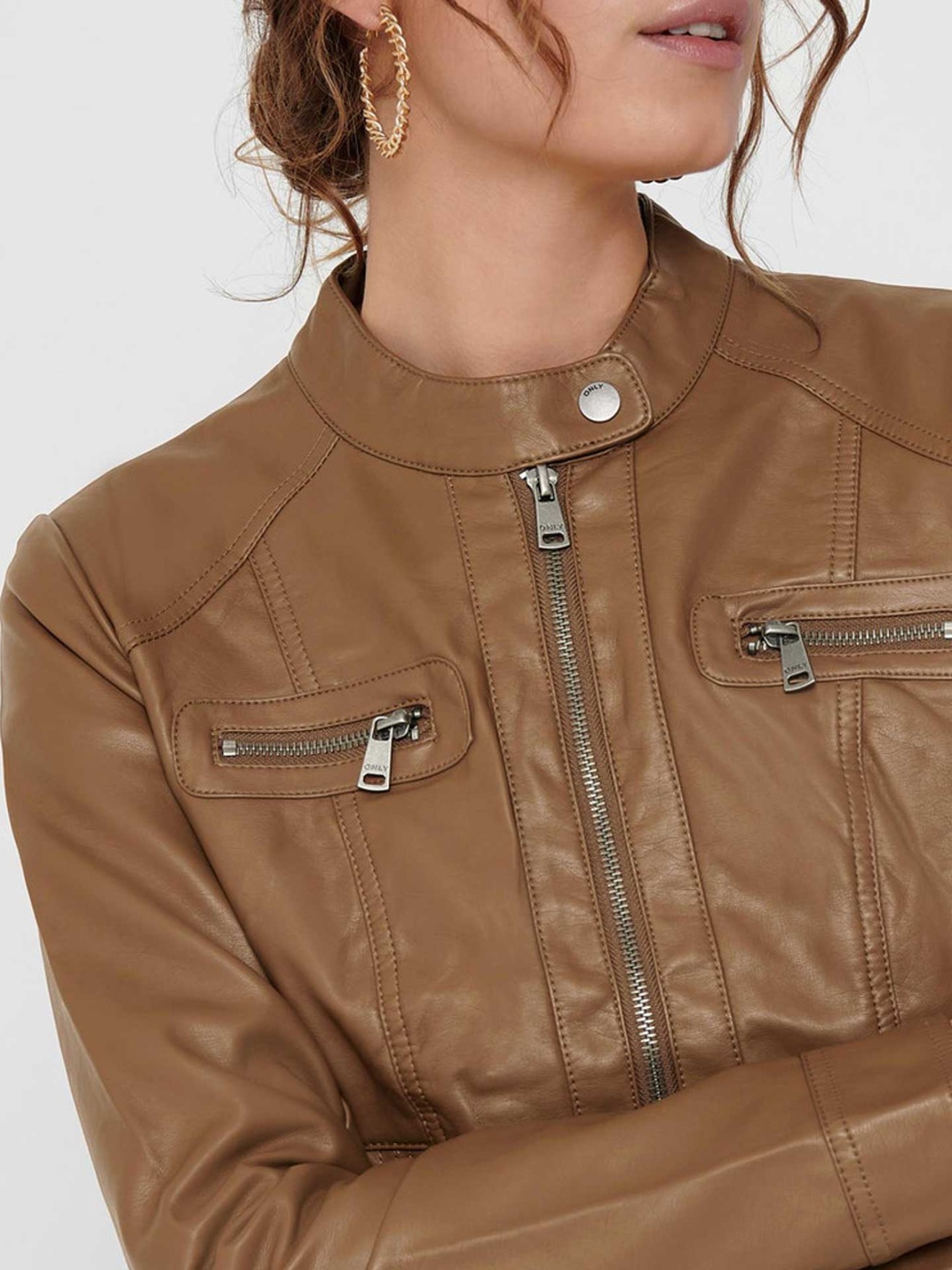 Blus�o Biker Efeito Pele