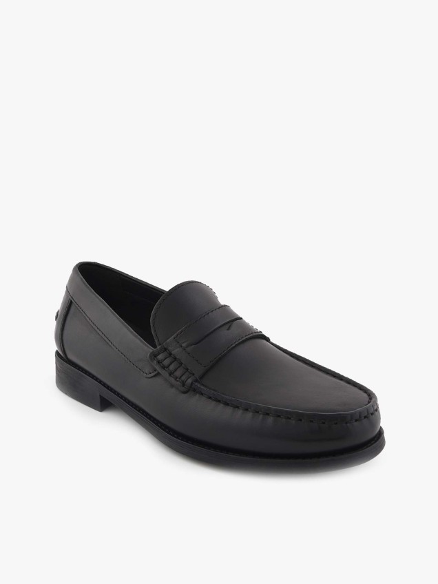 Loafers em Pele