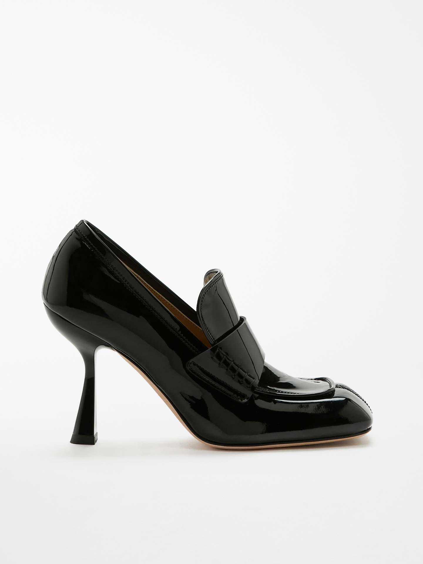 Mocassins de Pele com Salto