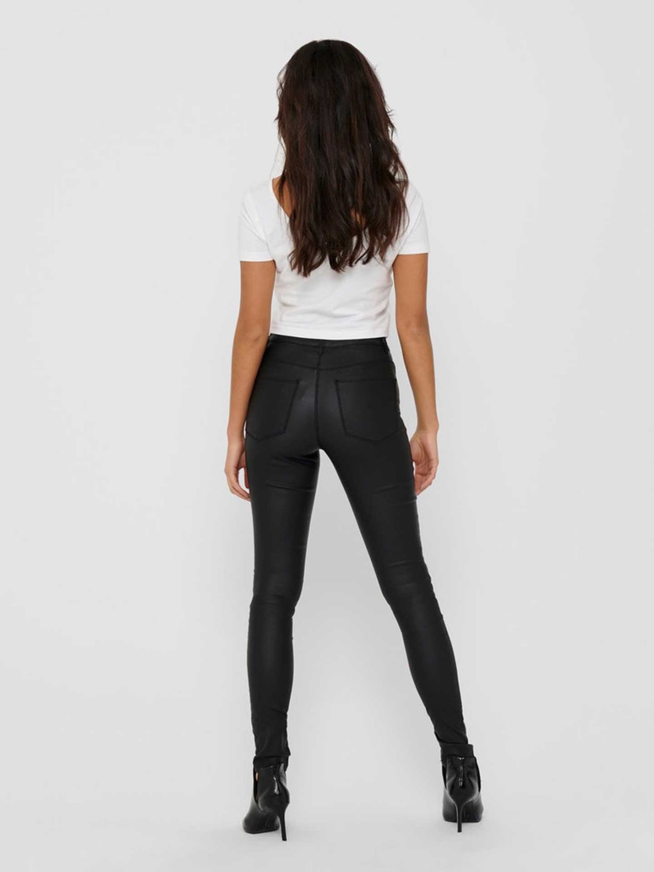 Cal�as Efeito Pele Slim Fit