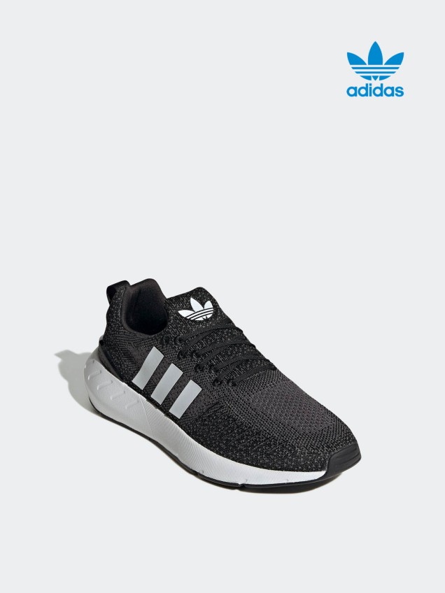 Sapatilhas Swift Run 22