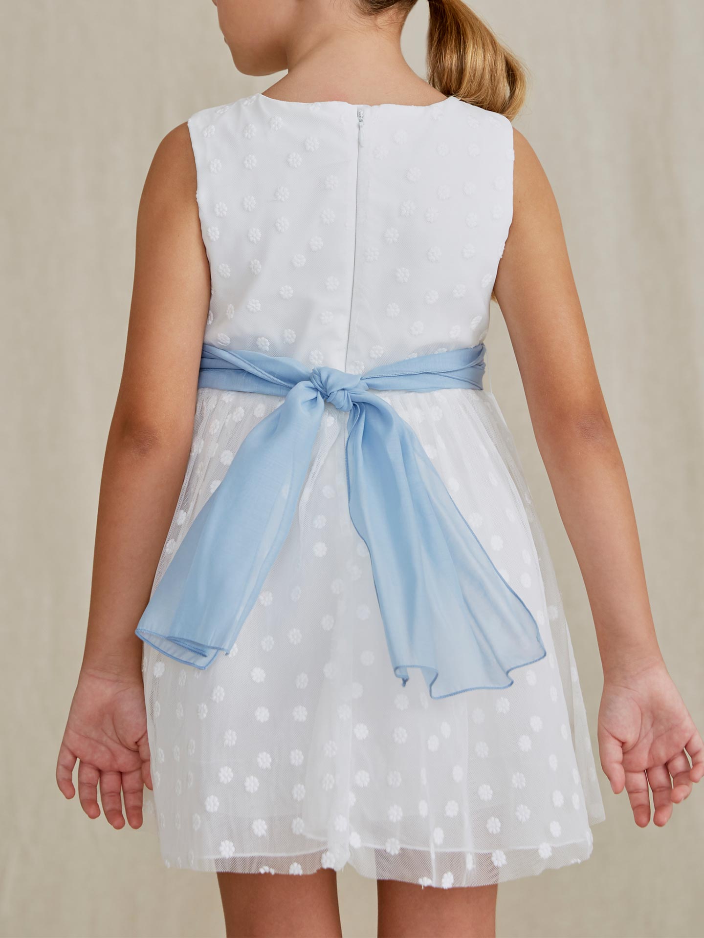 Vestido de Cerimónia em Tule Bordado