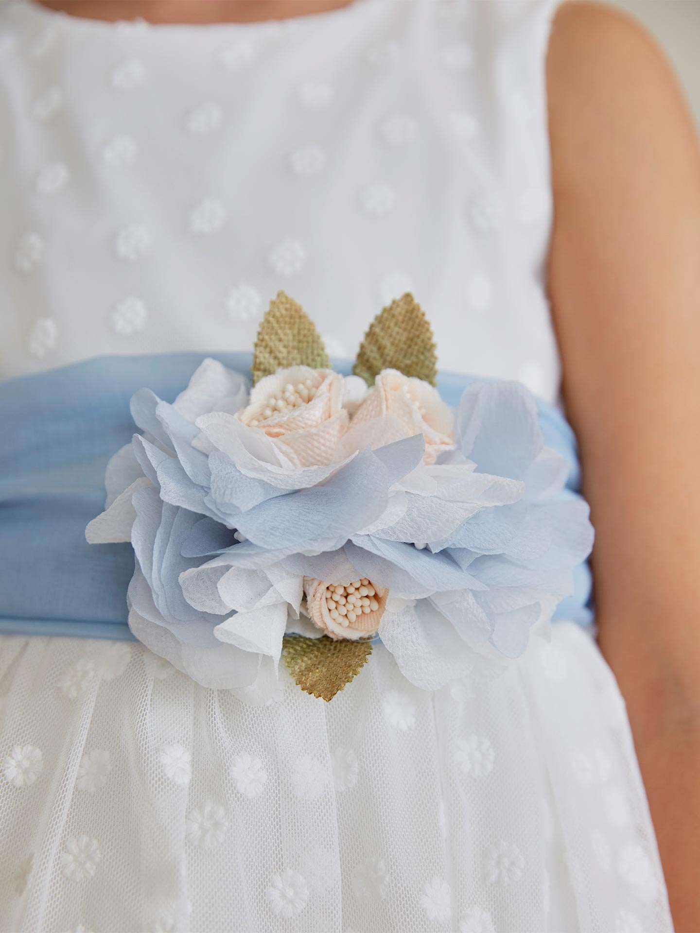 Vestido de Cerimónia em Tule Bordado