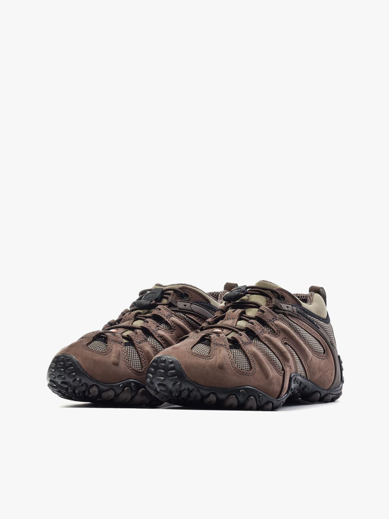 Sapatos desportivos em malha