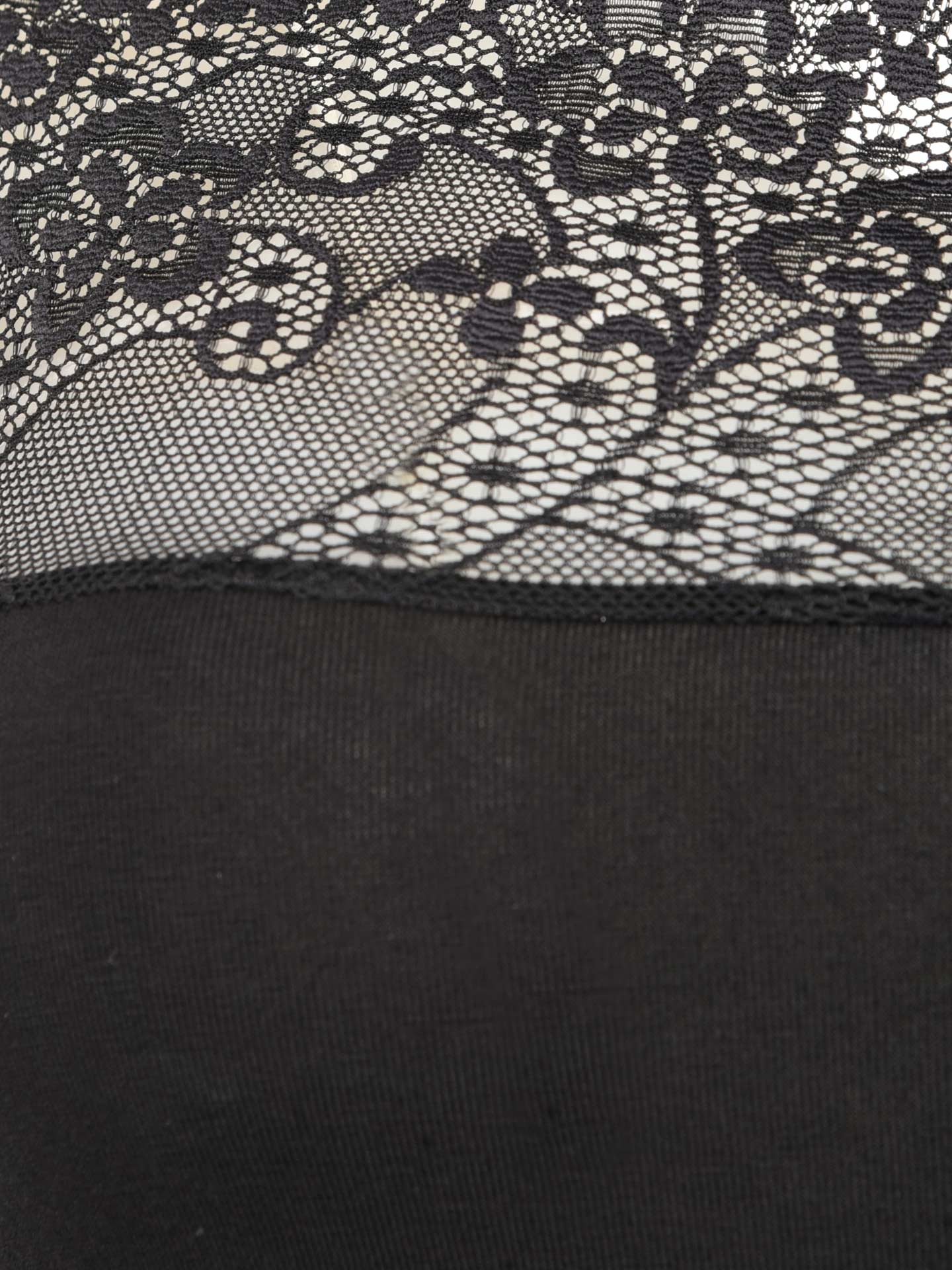 Camisola Interior com Renda