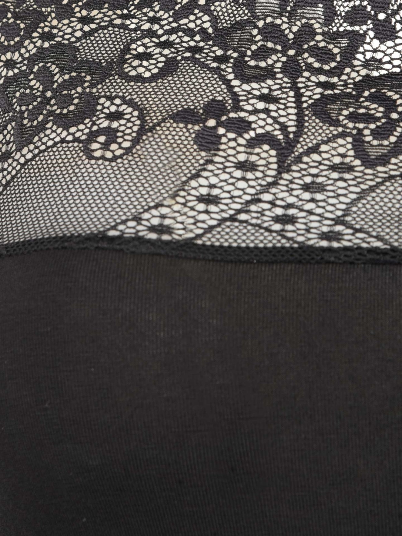 Camisola Interior com Renda