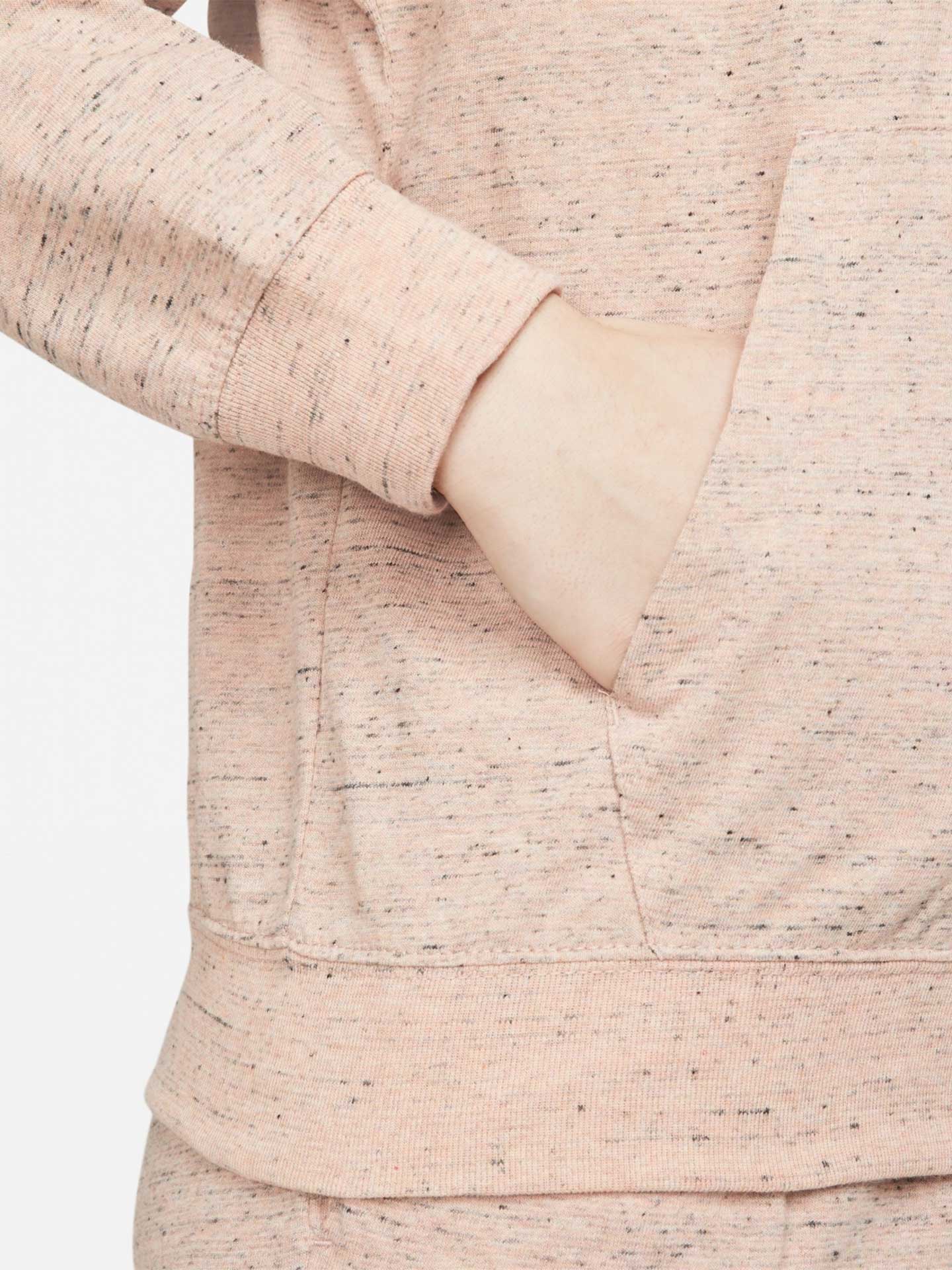 Casaco Desportivo com Capuz