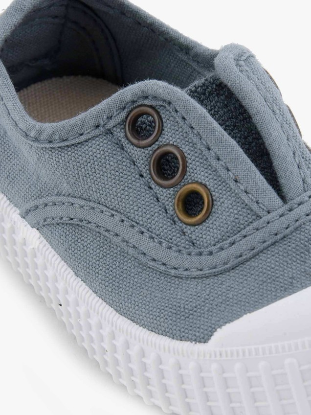 Sapatilhas Efeito Cordões