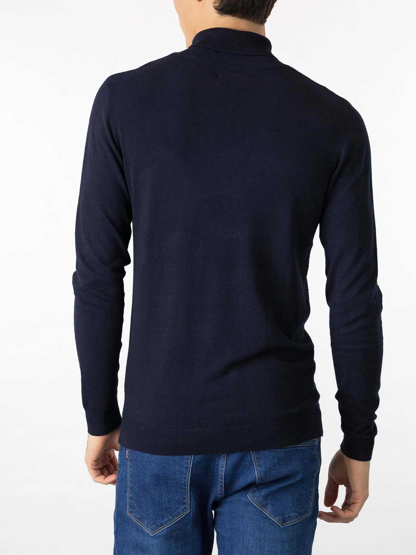 Camisola de Malha Gola Alta