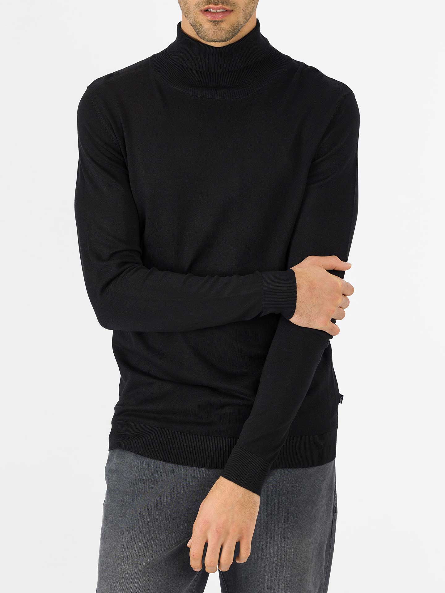 Camisola de Malha Gola Alta