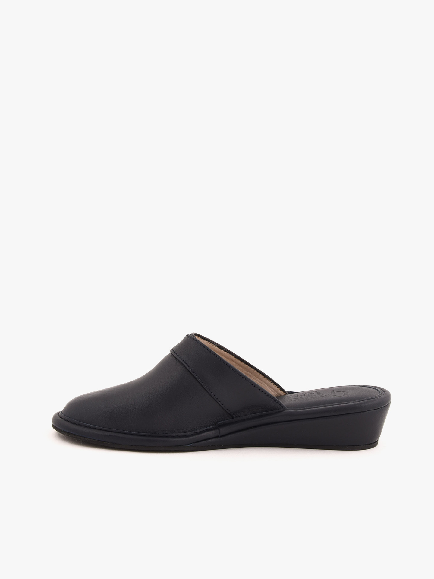 Chinelos de Casa em Pele com Salto