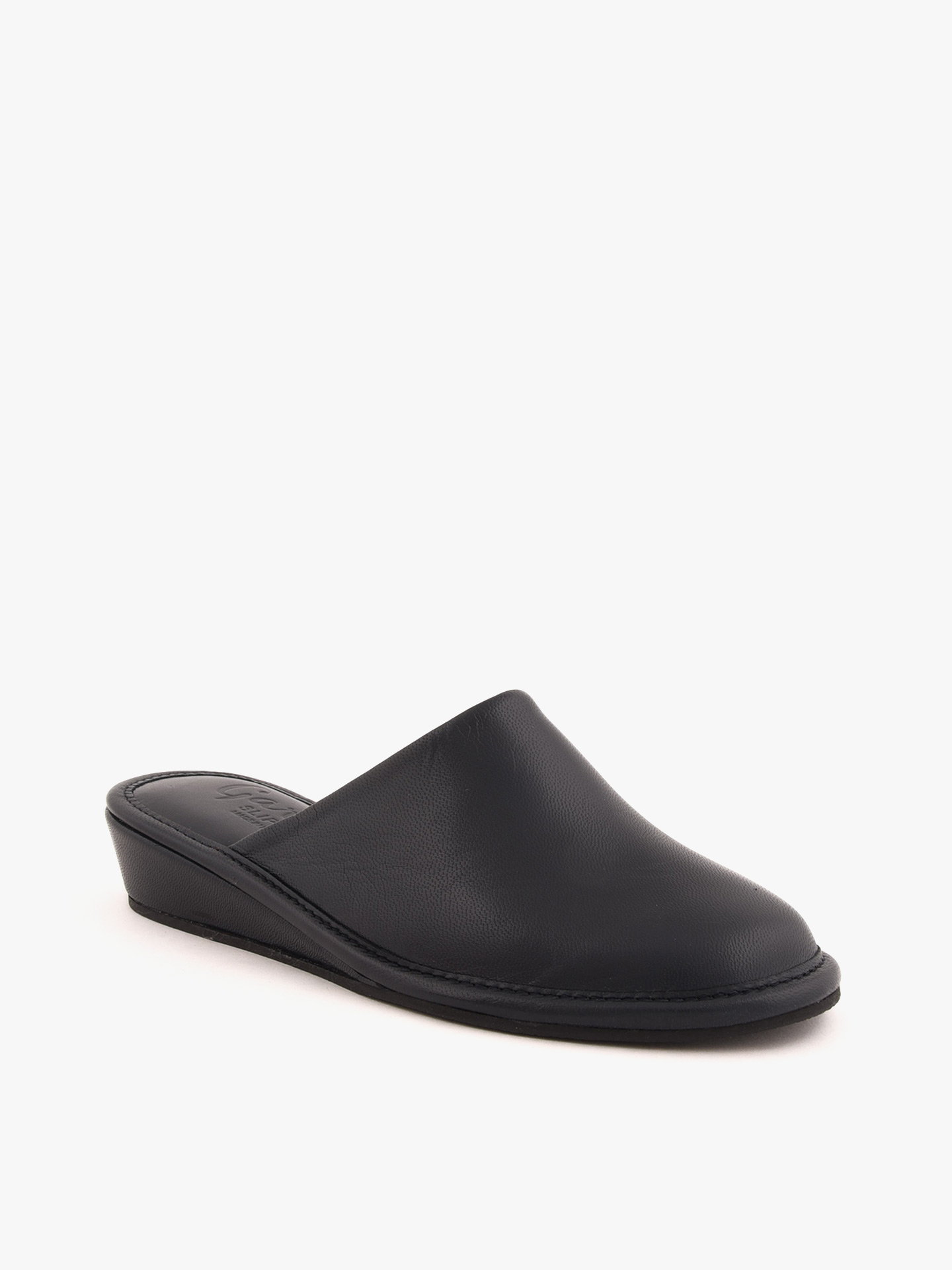 Chinelos de Casa em Pele com Salto