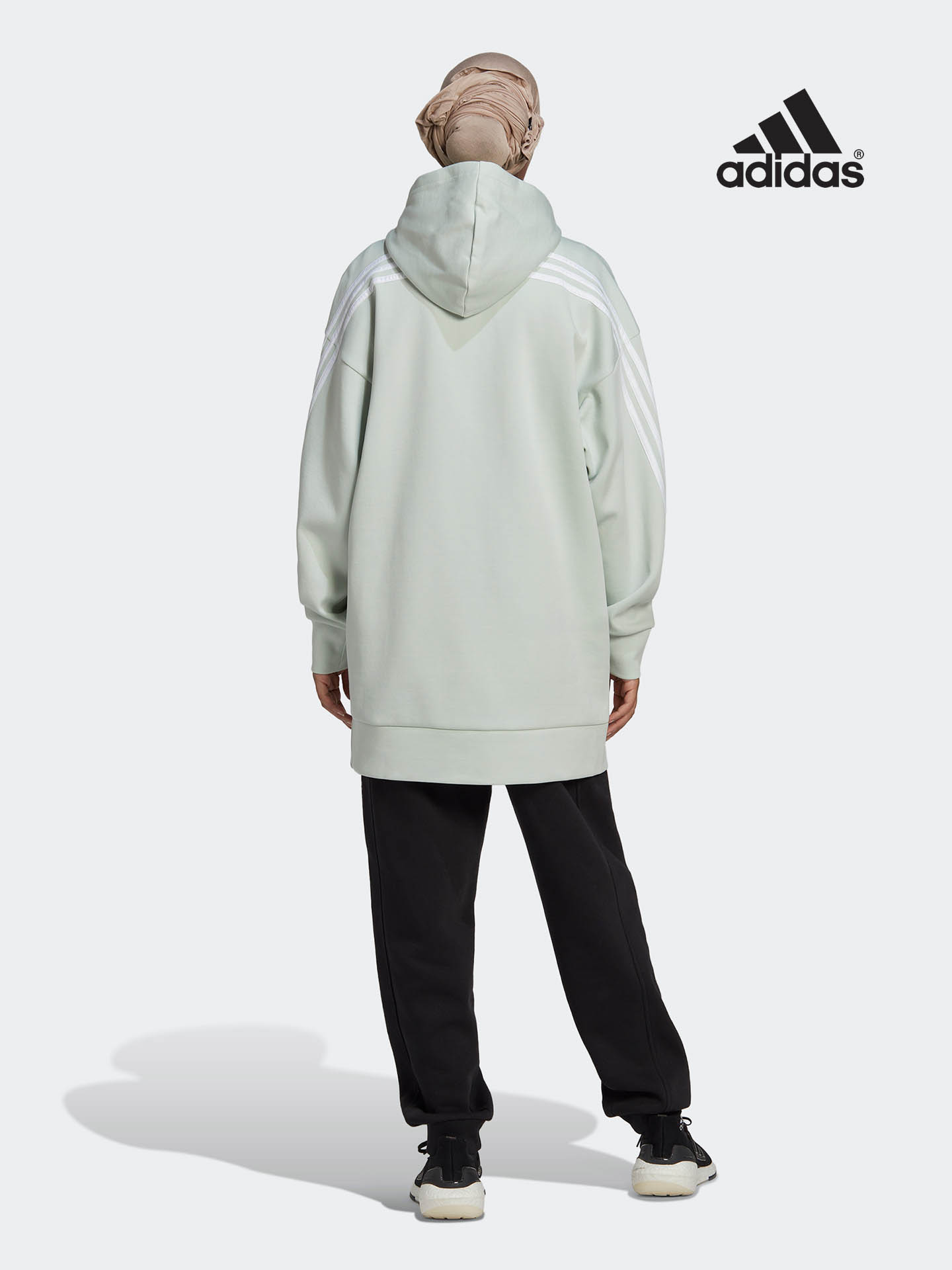 Sweatshirt Comprida com Capuz