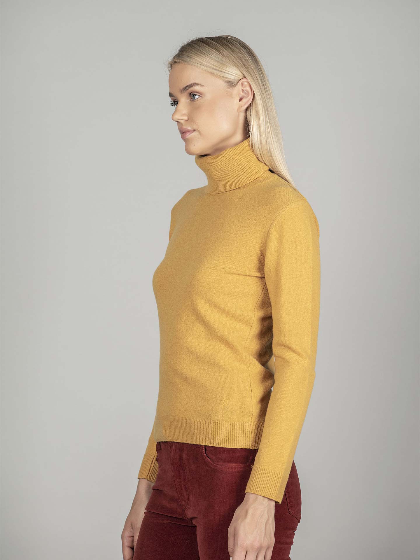 Camisola de Gola Alta