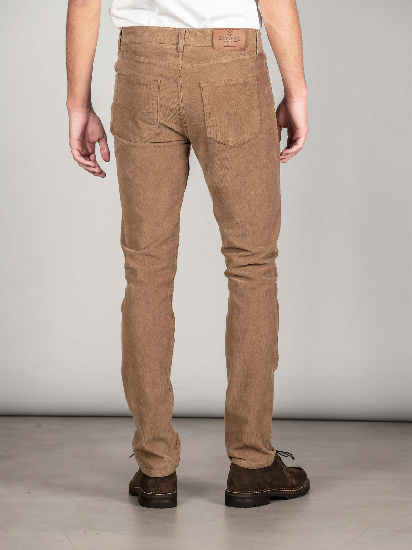 Calças de bombazine