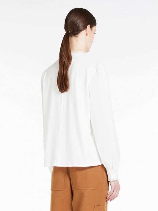 Blusa com Bordado