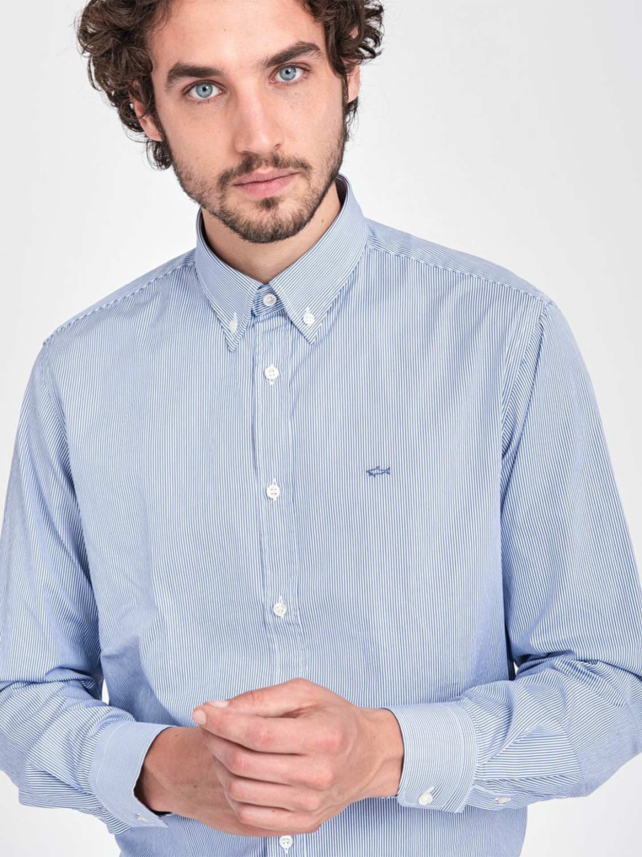Camisa �s Riscas
