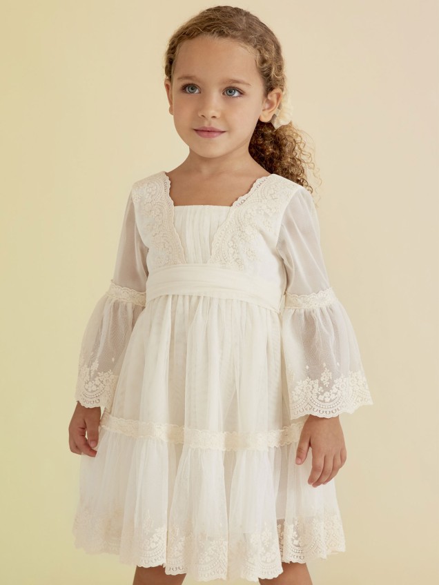 Vestido em Tule Bordado
