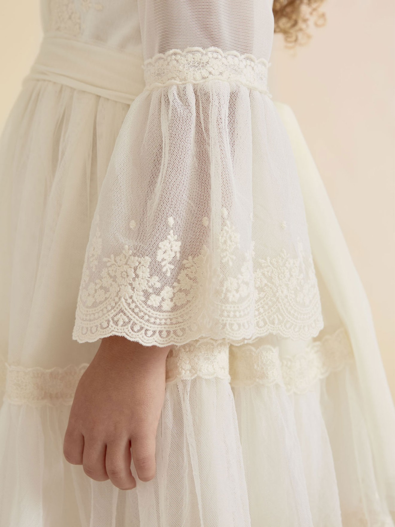 Vestido em Tule Bordado