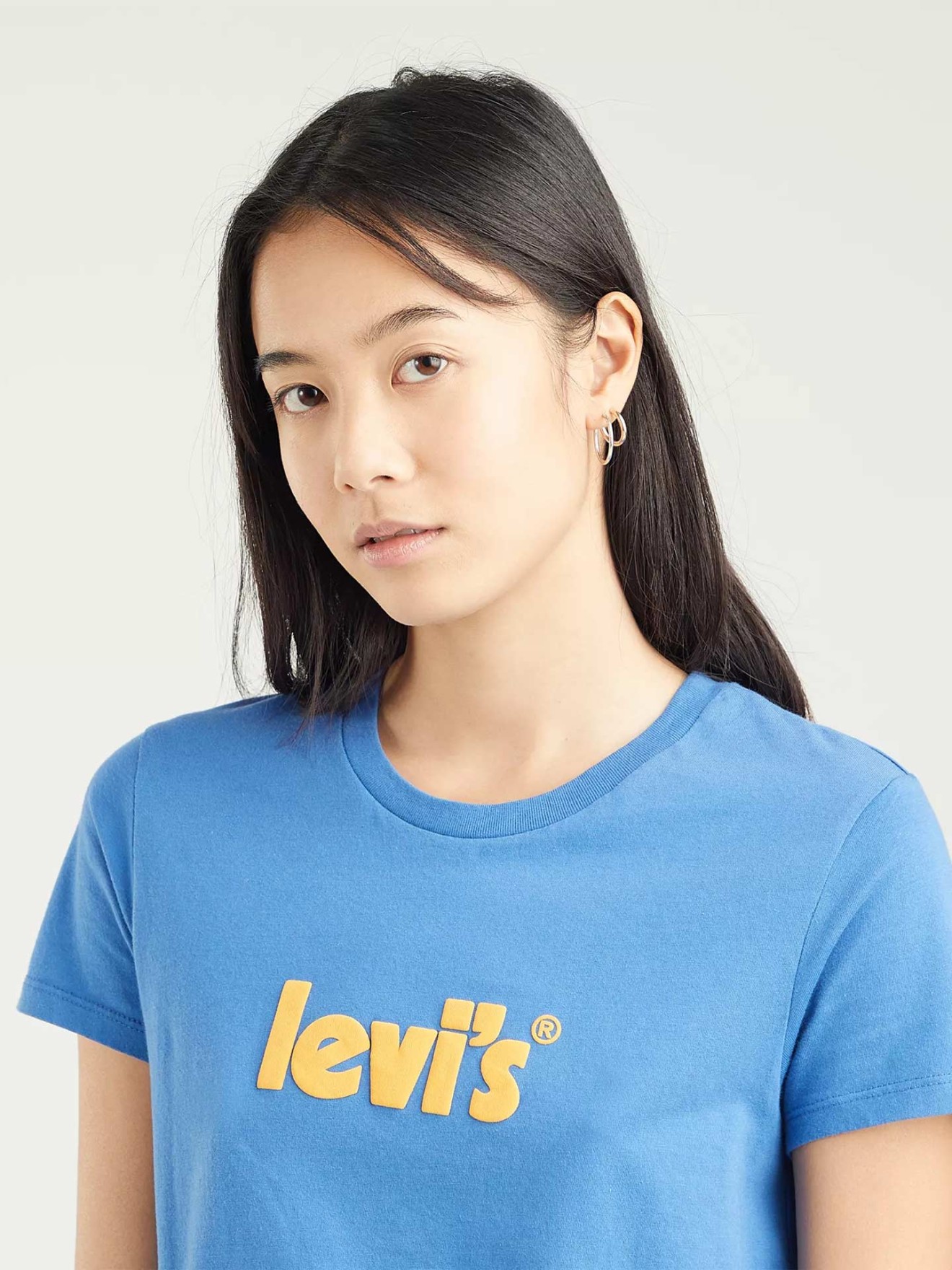 T-Shirt com Logo