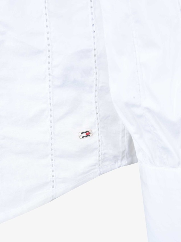 Camisa Perfurada