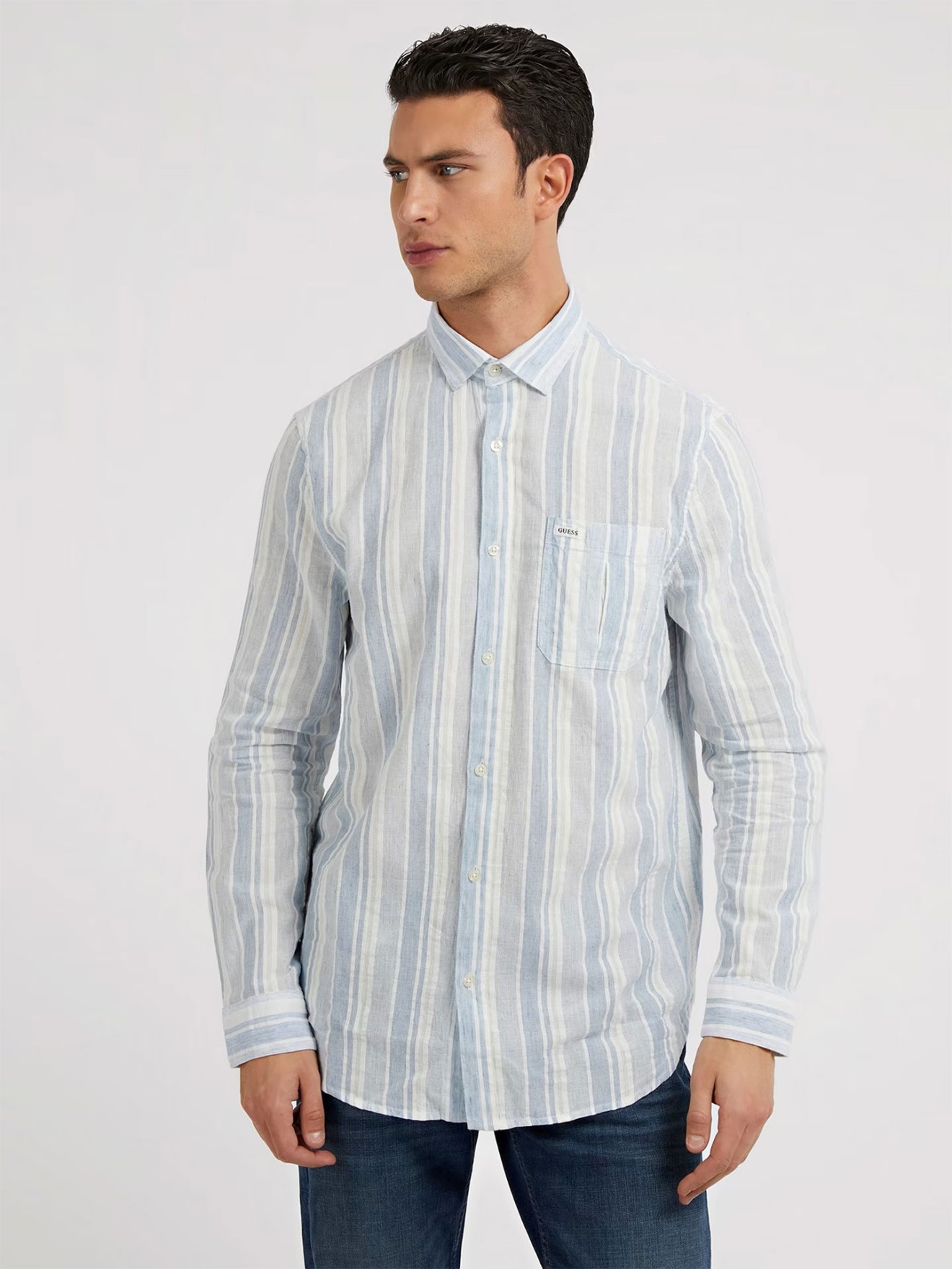 Camisa às Riscas