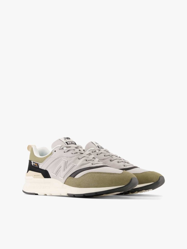 Sapatilhas 997H