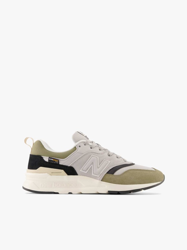 Sapatilhas 997H