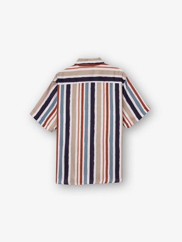Camisa às Riscas
