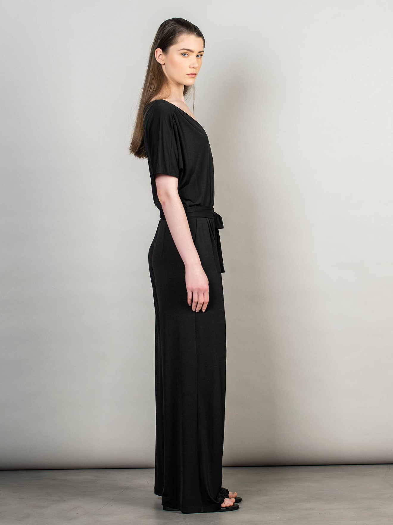 Macac�o com la�o na cintura