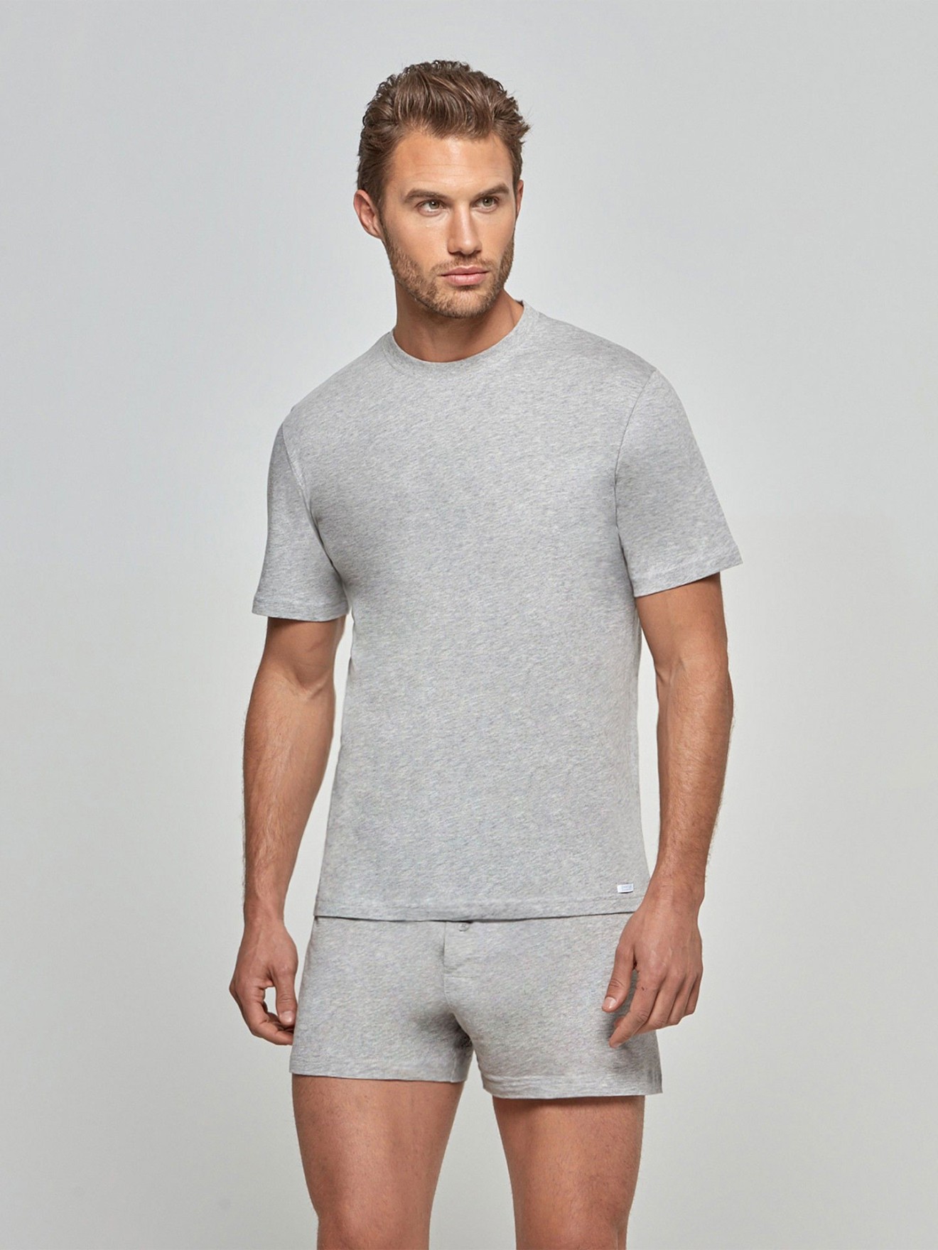 Camisola interior b�sica