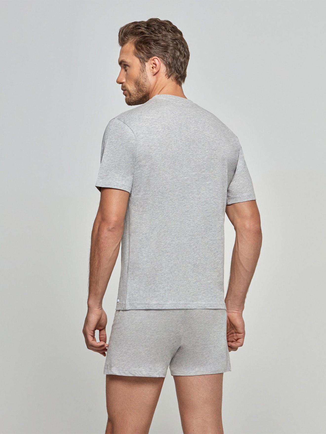 Camisola interior b�sica